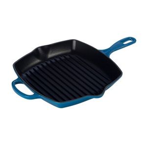Le Creuset 
Signature Square Skillet Grill